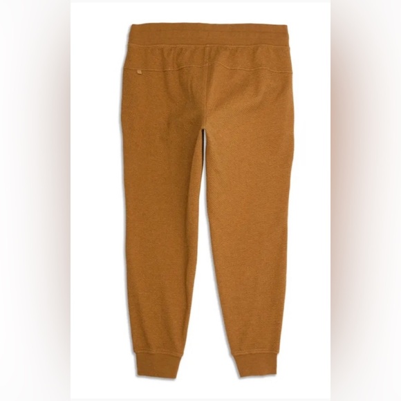 NWT- Lululemon Warm down mid-rise jogger (Heathered Spiced Bronze/White) - Picture 2 of 11